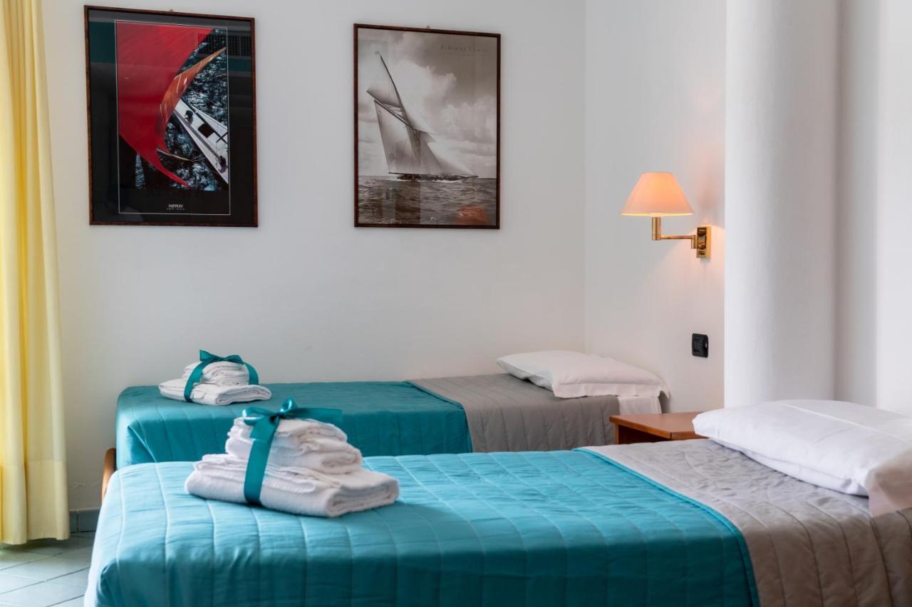 Hotel Alisei Lignano Sabbiadoro Ngoại thất bức ảnh