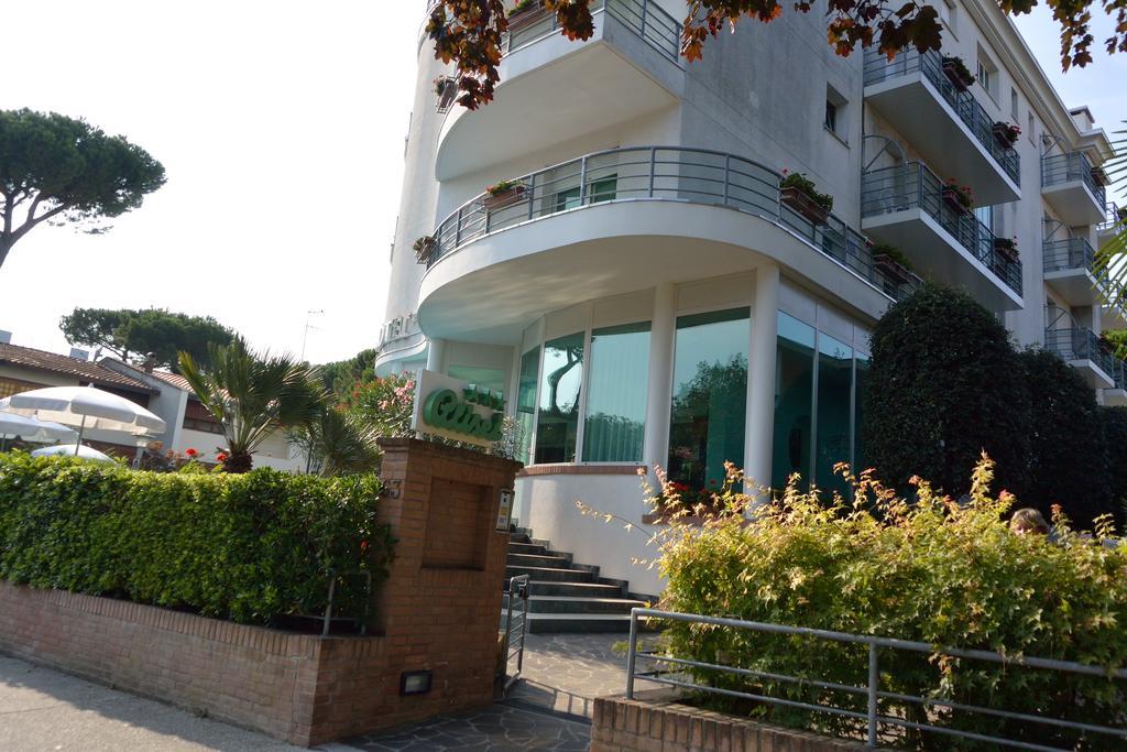 Hotel Alisei Lignano Sabbiadoro Ngoại thất bức ảnh
